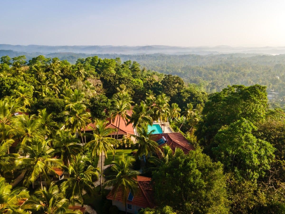 Coastal Luxury Retreat in Sri Lanka